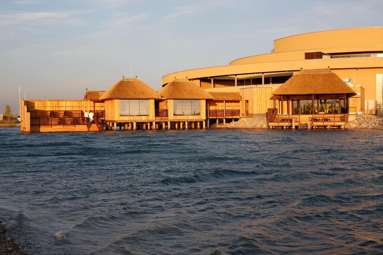 Landhaus Klambauer Ferienapartments Thermennaehe St Martins Therme Frauenkirchen Εξωτερικό φωτογραφία